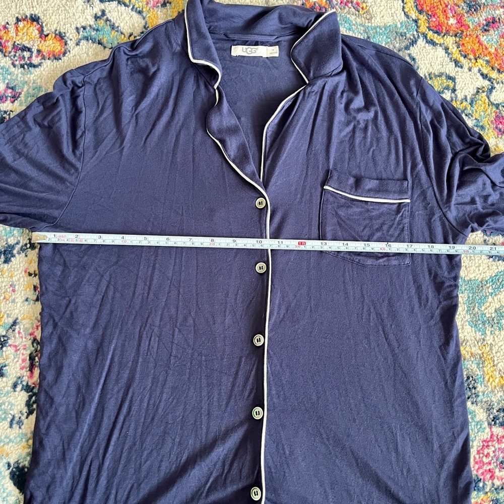 UGG Long Sleeve Pajama Sleep Top Size Medium - Picture 6 of 8